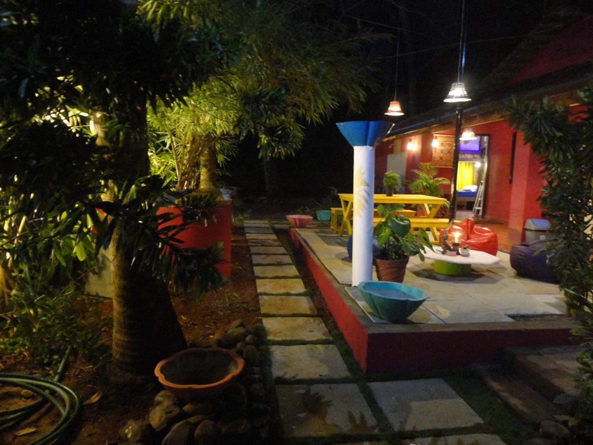 אנג'ונה The Yuppi Hippi Female Hostel מראה חיצוני תמונה
