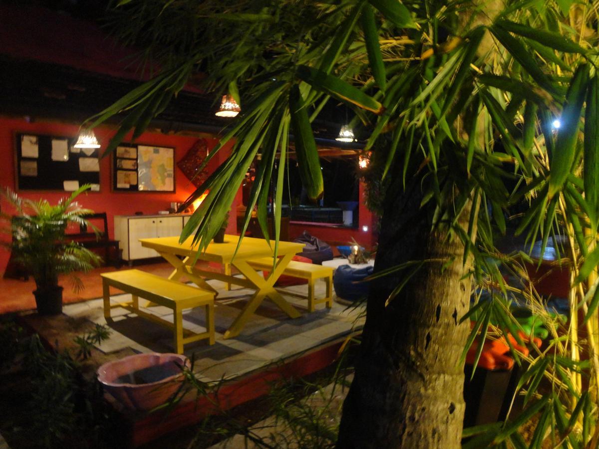 אנג'ונה The Yuppi Hippi Female Hostel מראה חיצוני תמונה